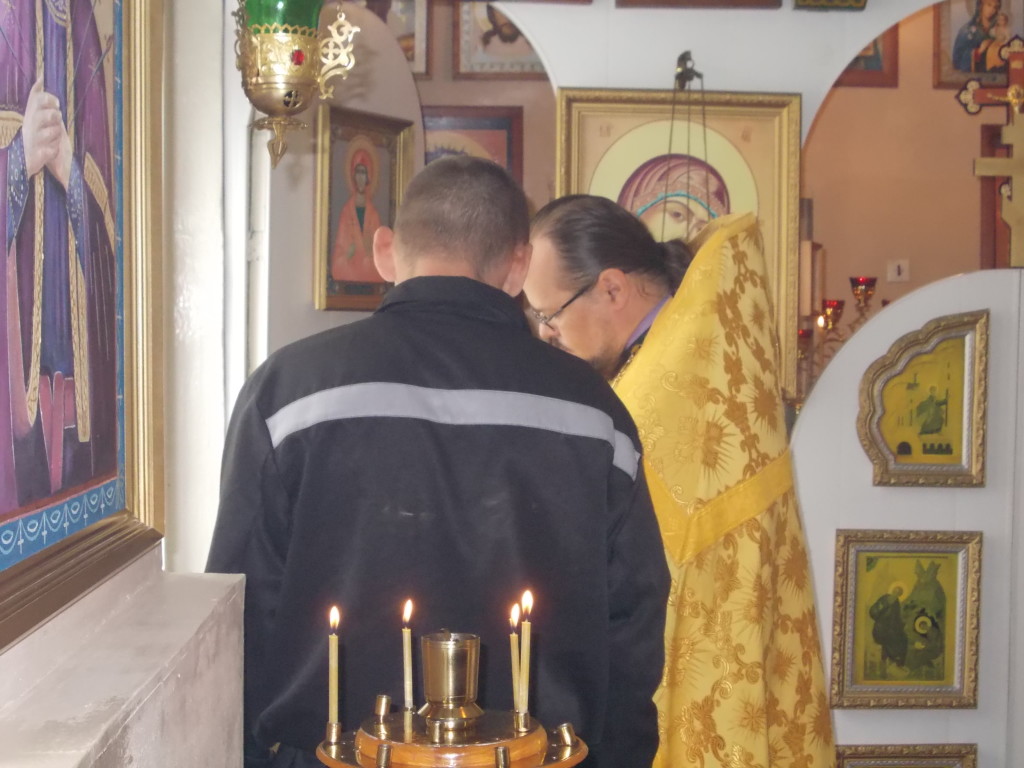 В домовом храме свт. Спиридона Тримифунтского, ФКУ  ИК – 8, д. Хохряки состоялось Богослужение.