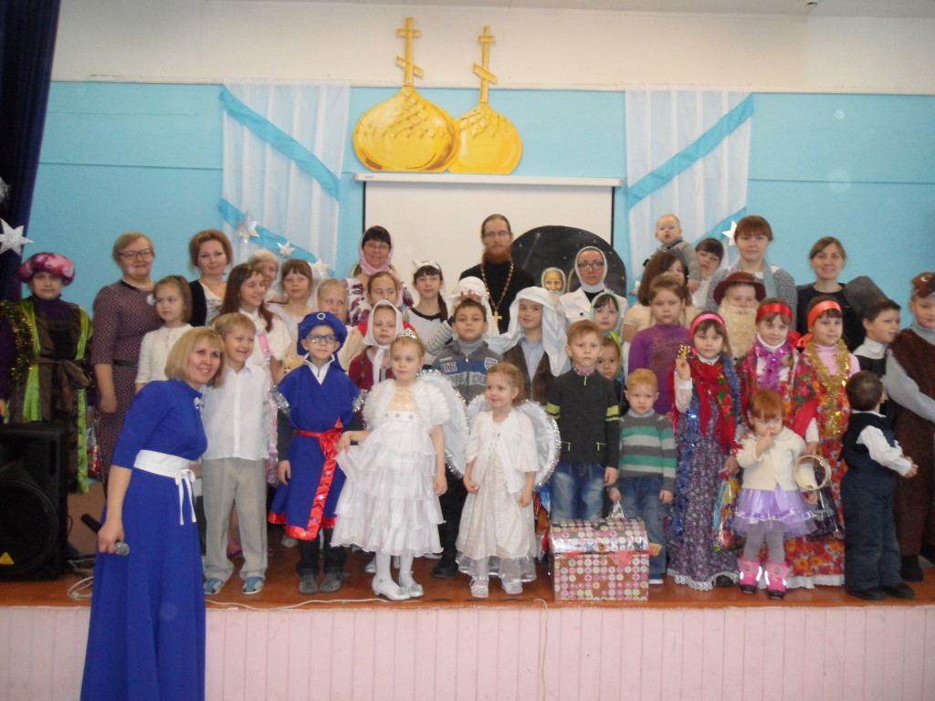 Воскресные школы д. Хохряки и с. Ягул совместно праздновали Рождество