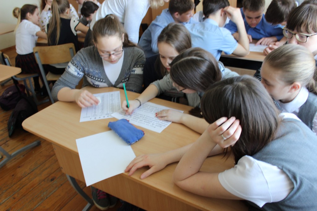 Православная молодёжь провела встречу со старшеклассниками