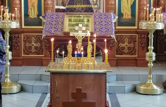 Сегодня  в нашем храме прошла последняя в этом Великом посту поминальная служба