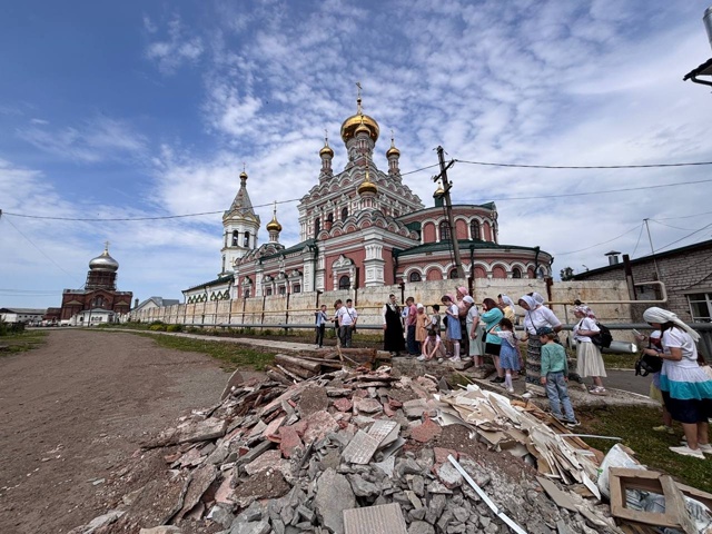 Храм Василия Великого Хохряки