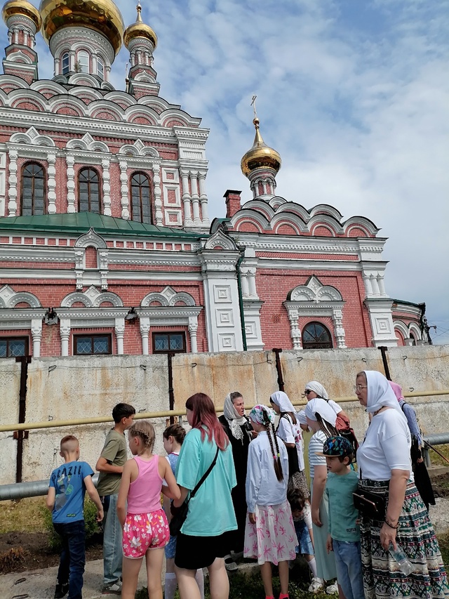 Храм Василия Великого Хохряки