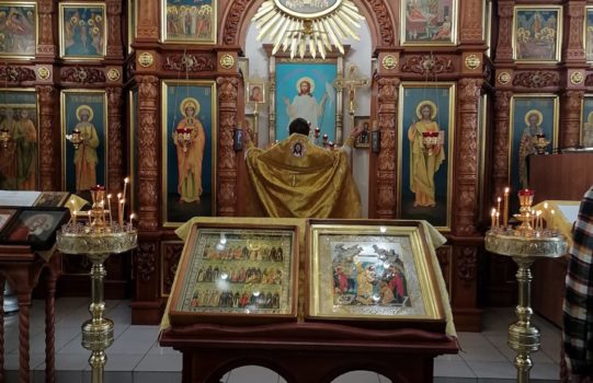 С Воскресным днем поздравляем всех!