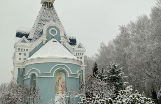 Молитва – это доверие Богу. Когда ты абсолютно веришь Богу, то тебе уже нет нужды просить о чём-то или беспокоиться, потому что Бог уже всё понял.