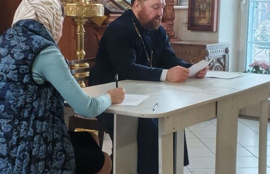 В сегодняшний воскресный день после Божественной Литургии в нашем храме прошло отчетное собрание.