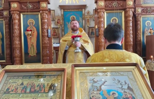 Воскресная служба прошла в нашем храме.