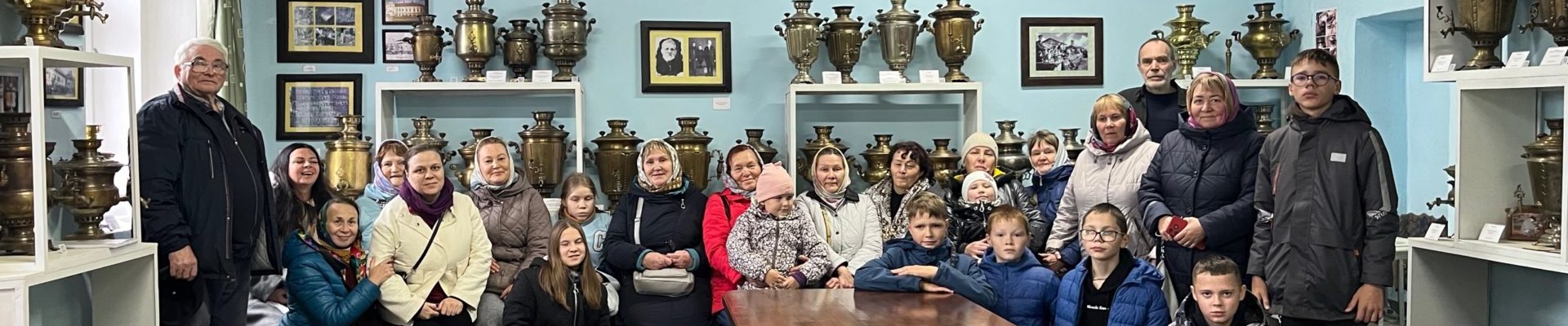 Решили прихожане нашего храма и храма ап.Петра и Павла с.Ягул объединиться и съездить вместе в паломническую поездку!